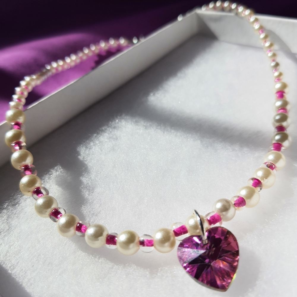 Faux Pearl necklace With Swarovski Heart